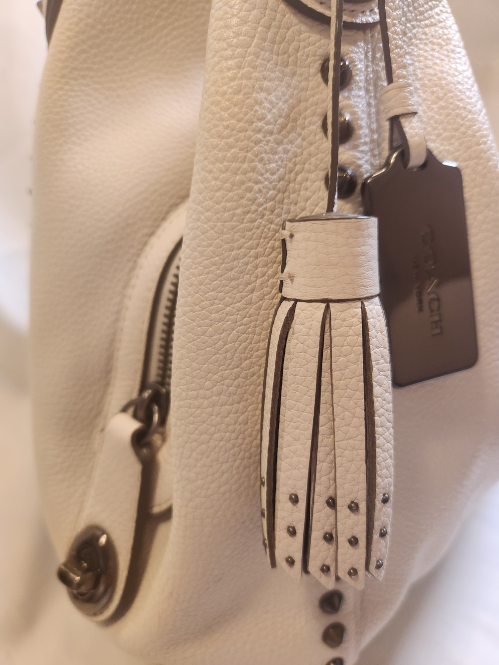 Coach Edie Shoulder Bag 31 with Rivets - Picture 3 of 7
